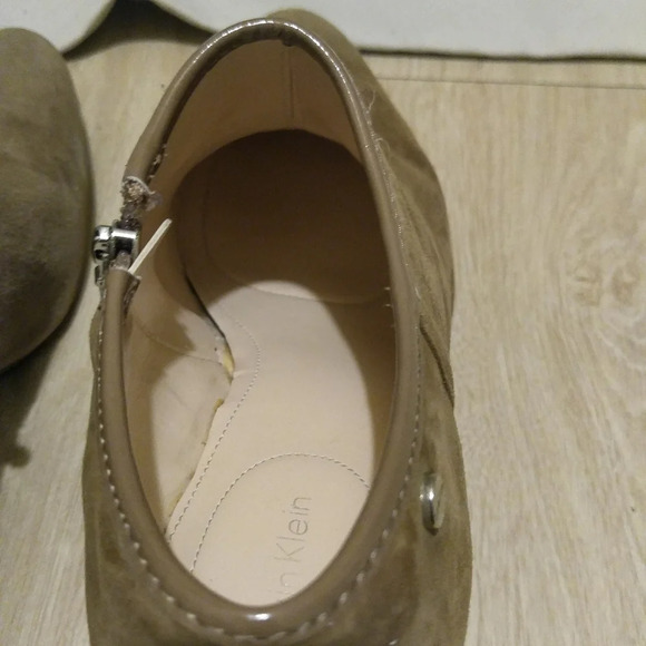 Calvin Klein Jenny Tan Suede Leather Ankle Boots - Picture 7 of 8
